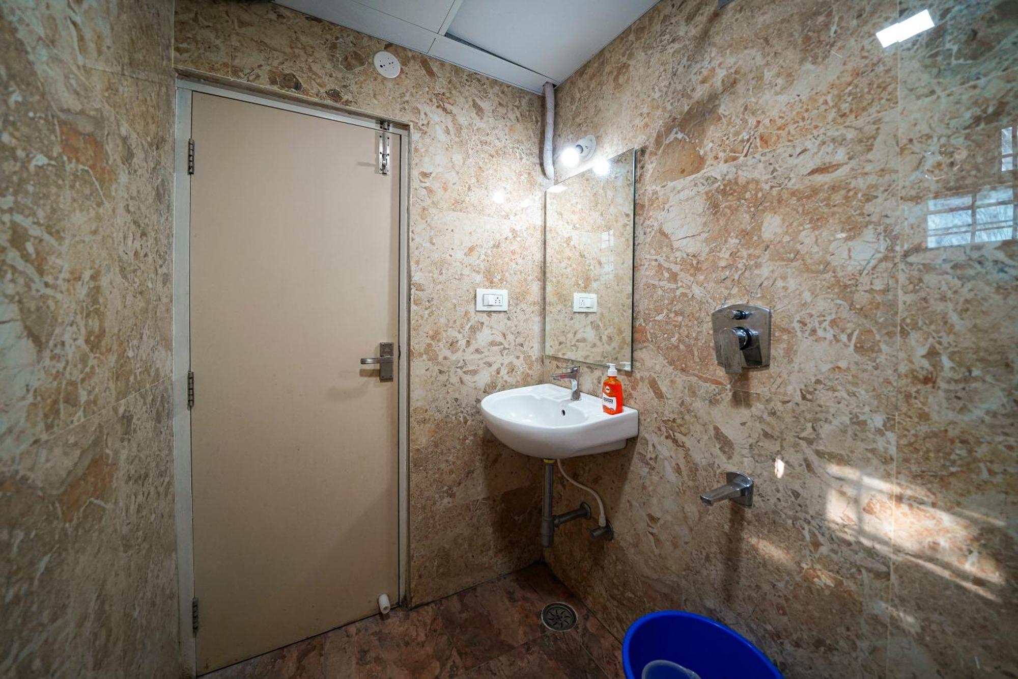 Open Hotel By Olive - Sai Luxury Comforts Bangalore Bagian luar foto